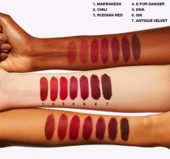 MAC Cosmetics Matte Lippenstift - Diva -Mode-Cosmetica Winkel 1200x1124 4