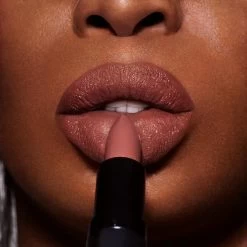 Rimmel London Lasting Finish Lippenstift - 710 Get Dirty -Mode-Cosmetica Winkel 1200x1200 456