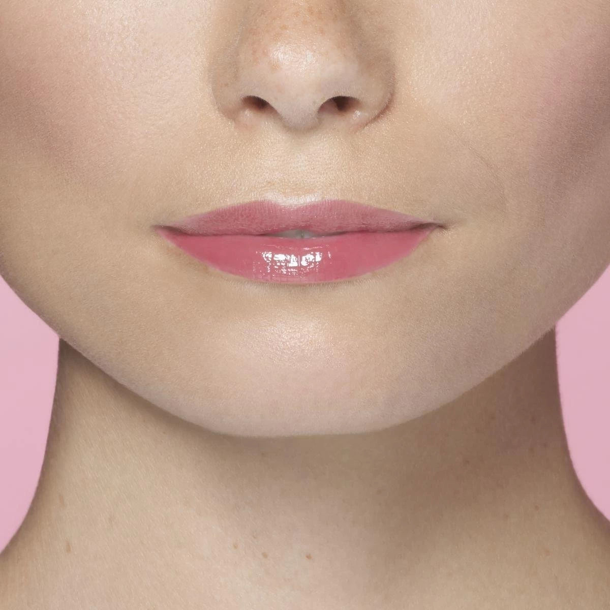 L’Oréal Paris Brilliant Signature Lippenstift - 305 Be Captivating - Roze - Ultra Glanzend 8 L’Oréal Paris Brilliant Signature Lippenstift - 305 Be Captivating - Roze - Ultra Glanzend - Afbeelding 8