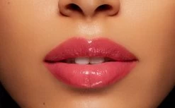 Lancome L'Absolu Mademoiselle Balm Plumming Effect Lippenbalsem 3.2 Gr -Mode-Cosmetica Winkel 1200x744 2