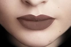 L'Oréal Paris Rouge Signature Lippenstift - 117 I Stand - Nude - Matte Vloeibare Lipstick -Mode-Cosmetica Winkel 1200x800 21