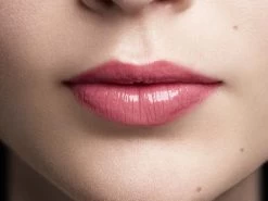 L'Oréal Paris Color Riche Shine Lipstick Lippenstift - 111 Pink Wonderland 21 L'Oréal Paris Color Riche Shine Lipstick Lippenstift - 111 Pink Wonderland -Mode-Cosmetica Winkel 1200x900 5