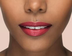 L'Oréal Paris X Isabel Marant Lippenstift - Limited Edition - 05 Pigalle Western - Rood 16 L'Oréal Paris X Isabel Marant Lippenstift - Limited Edition - 05 Pigalle Western - Rood -Mode-Cosmetica Winkel 1200x941